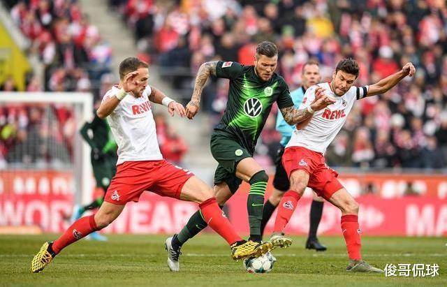 阿贾克斯不敌强敌，遭受失利