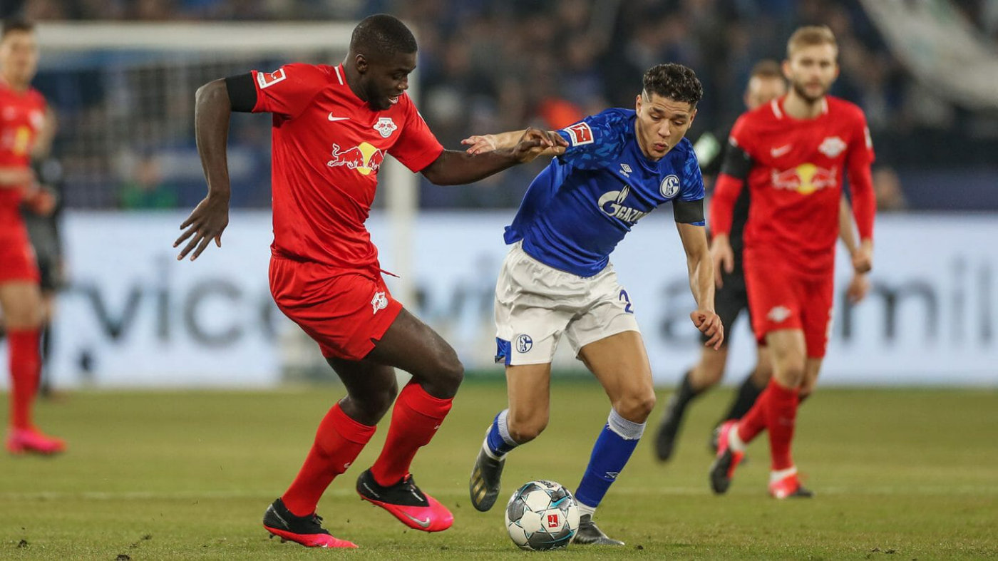 沙尔克再遭惨败，位置逐渐下滑需振作